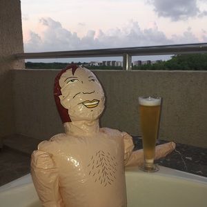 Meet your Posher, Itay